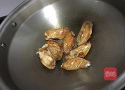 蒜香鸡翅的做法图解2