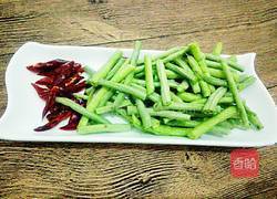 茄子炒豇豆的做法图解3