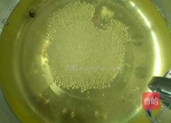 六寸戚风蛋糕的做法图解4