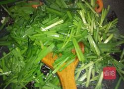 韭菜炒木耳的做法图解8