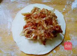 Illustration of how to make radish pie 5