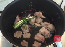 白菜炖排骨的做法图解6