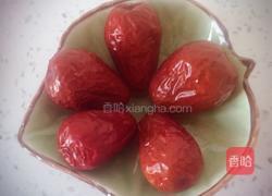 冰糖雪梨银耳羹的做法图解2