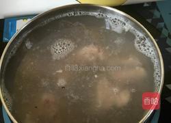 竹笋排骨汤的做法图解2