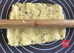 核桃奶酥饼干的做法图解9