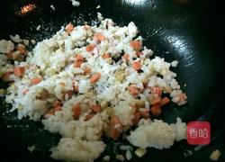 鸡蛋炒米饭的做法图解5