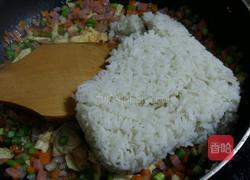 韩国泡菜炒饭的做法图解5