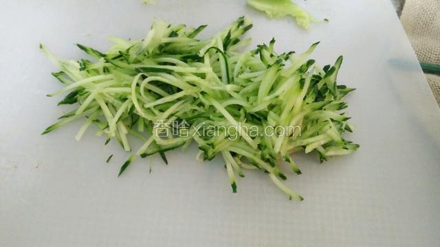 黄瓜切丝