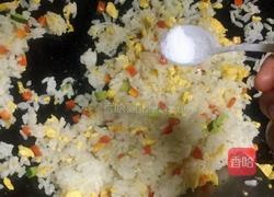 炒花饭的做法图解6