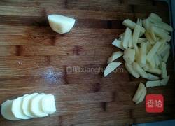 香辣土豆的做法图解1