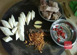 山药排骨汤的做法图解2