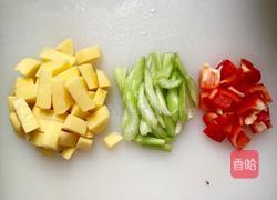 咖喱牛肉的做法图解1