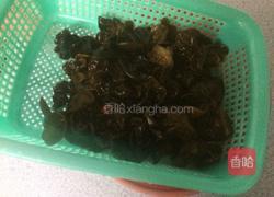 芹菜木耳炒肉的做法图解5