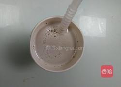 仙草冻奶茶的做法图解2