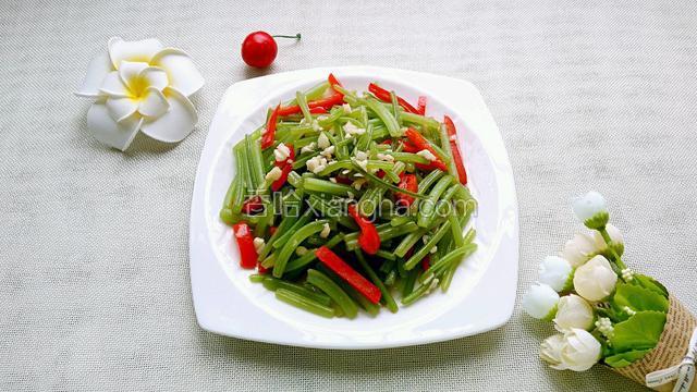 凉拌红薯梗