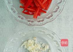 凉拌红薯梗的做法图解2