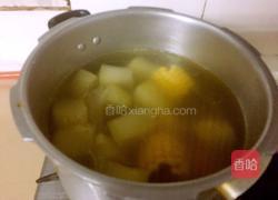 甜玉米猪手汤的做法图解6