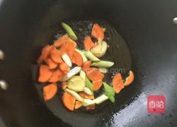 小白菜土豆汤的做法图解2