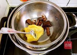 重油蛋糕的做法图解2