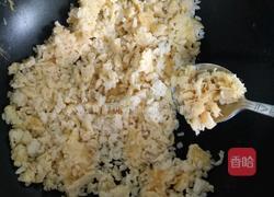 干贝蛋炒饭的做法图解5