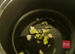 西红柿鸡蛋挂面的做法图解5