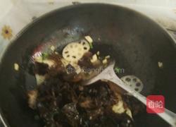木耳藕片的做法图解5