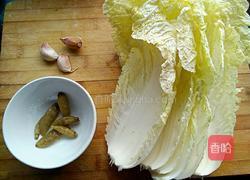 泡椒白菜的做法图解1