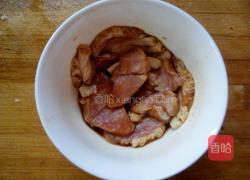 竹笋炒肉的做法图解3