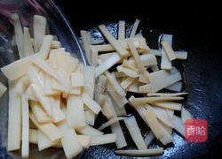 竹笋炒肉的做法图解6