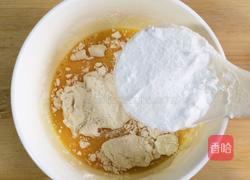 微波炉做蛋糕的做法图解4