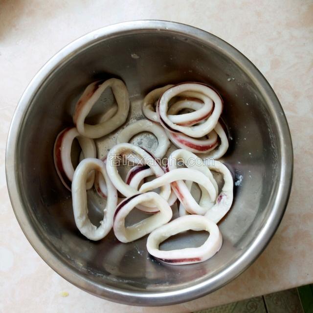 鱿鱼焯水