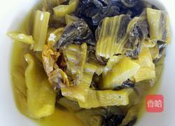 酸菜豆腐汤的做法图解1