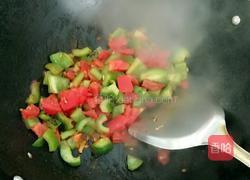 西红柿鸡蛋木耳面条的做法图解4