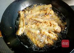 软炸小光鱼的做法图解15