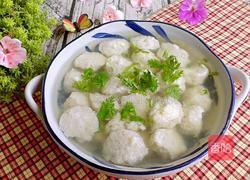 汆鲅鱼丸子的做法图解9