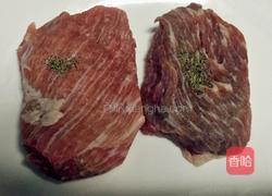 煎牛排的做法图解2