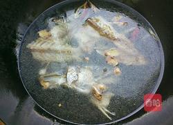 鲅鱼头炖豆腐的做法图解4