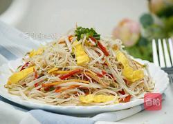 绿豆芽炒面的做法图解15