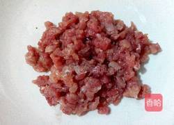 水腌菜炒肉的做法图解2