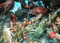 过油小龙虾的做法图解1