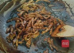 京酱肉丝卷饼的做法图解6