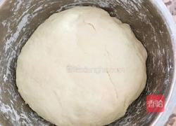 胡萝卜肉包的做法图解2