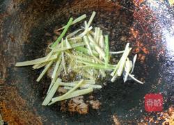 炒肉拉皮的做法图解7