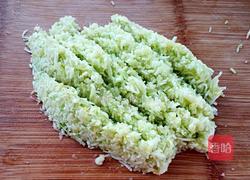 西葫芦包子的做法图解12