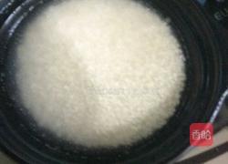 腊味煲仔饭的做法图解1