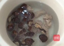 冬瓜大骨头汤的做法图解3