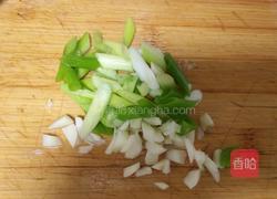 大虾炒白菜的做法图解2