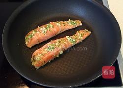 煎三文鱼的做法图解5