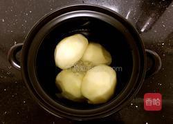 红酒煮梨的做法图解3