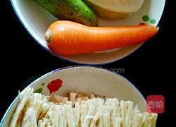 炒饼的做法图解1